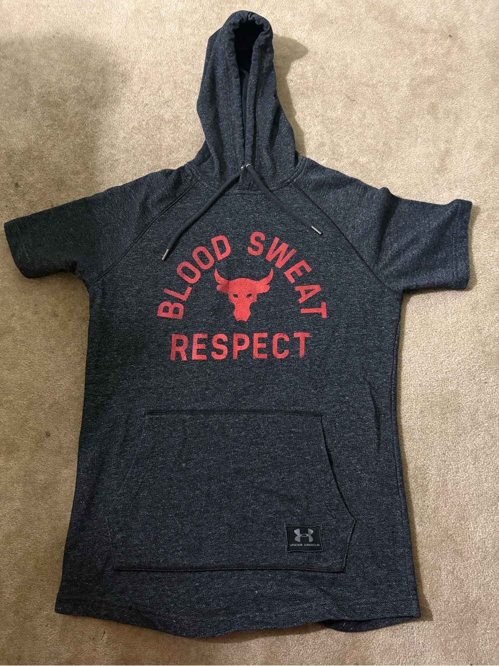 Under Armour Dark Charcoal Short-Sleeve Hoodie with Red Graphic